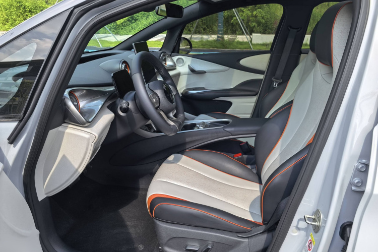 比亚迪 海豚 2021款 405km 时尚版中控内饰7001