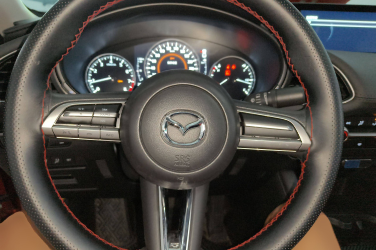 马自达3 昂克赛拉 2022款 2.0L 自动质擎版中控内饰13