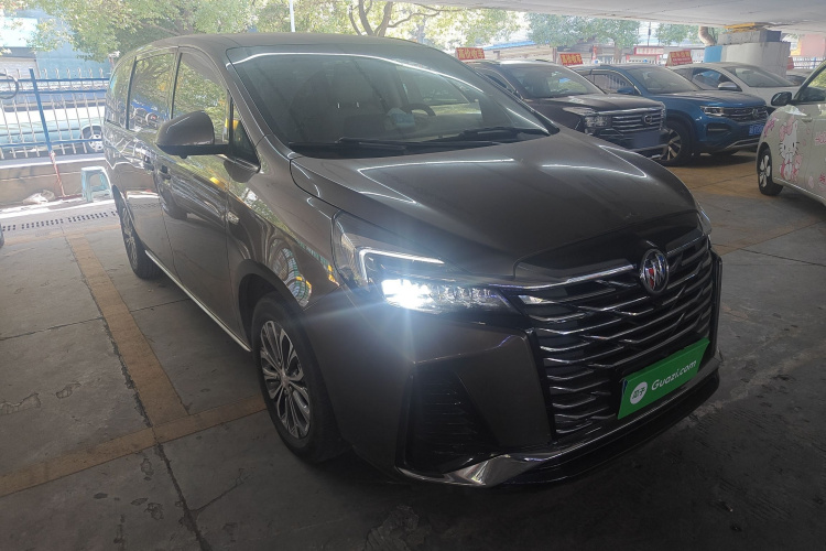 别克GL8 2023款 陆上公务舱 舒适型车身外观6002