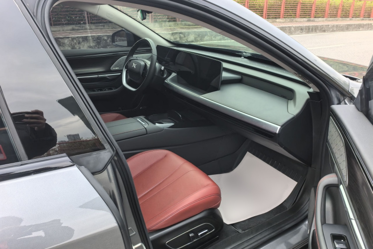 小鹏P7 2022款 480N+中控内饰7008