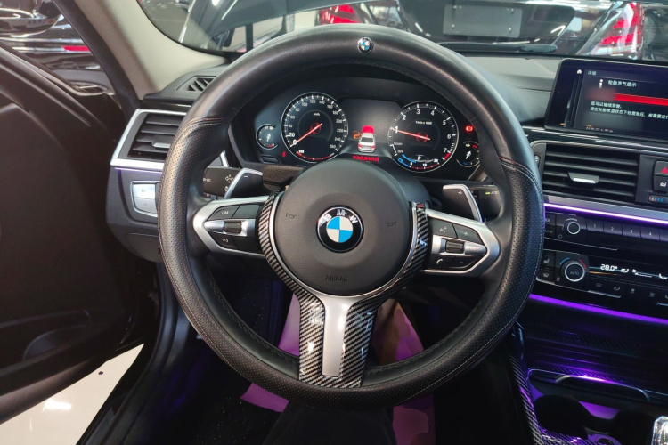 宝马3系 2018款 320Li 领先型M运动套装中控内饰13