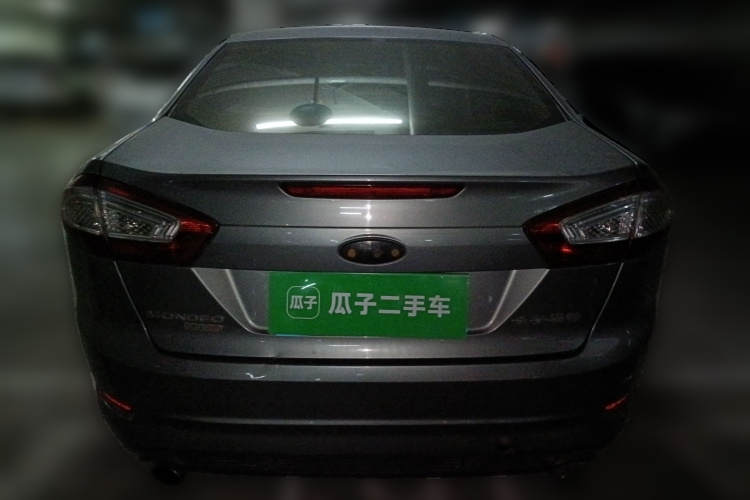福特 蒙迪欧-致胜 2011款 2.0L GTDi240豪华运动型车身外观6004