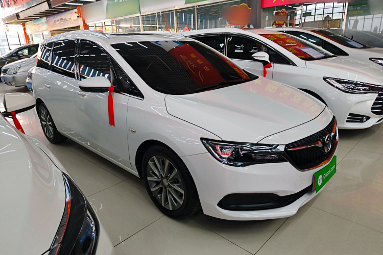 别克GL6 2021款 323T 轻混动互联豪华型车身外观3