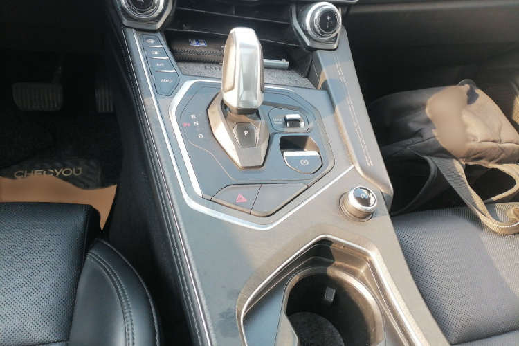 领克01 2021款 2.0TD 两驱型Pro局部细节18