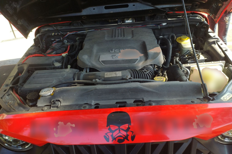 Jeep 牧马人 2012款 3.6L Sahara 两门版局部细节24