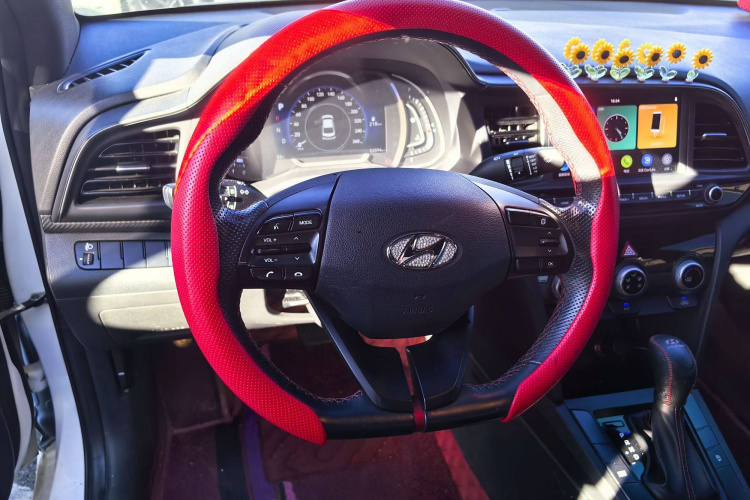 现代 领动 2019款 1.4T 双离合炫动·活力型中控内饰7002