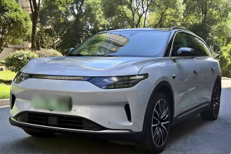 零跑汽车 零跑C11 2021款 行政版610