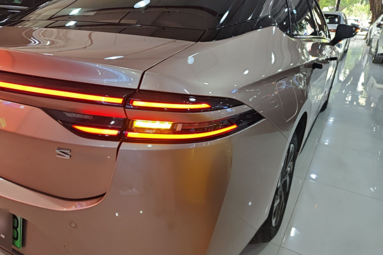 埃安 AION S Plus 2021款 60 智领版车身外观6006