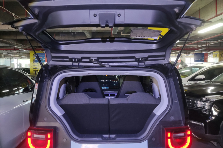 奇瑞 QQ冰淇淋 2022款 170km 圣代 磷酸铁锂机舱底盘23