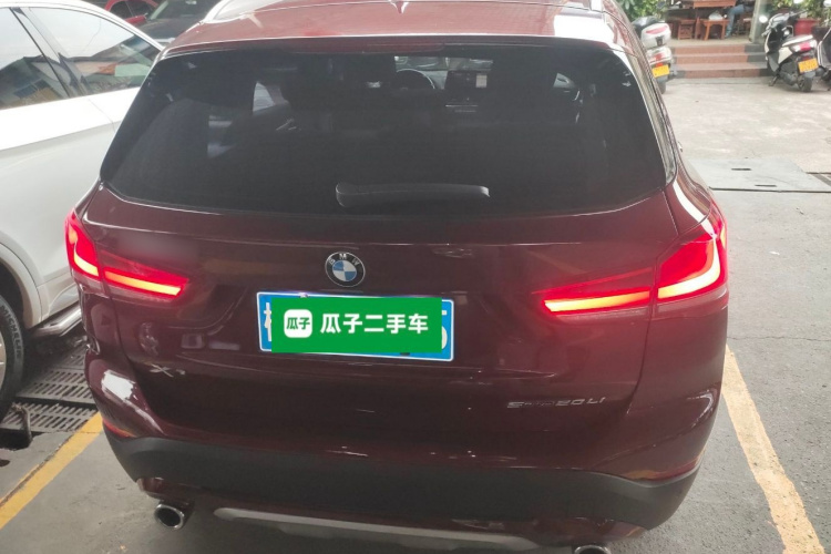 宝马X1 2020款 sDrive20Li 尊享型车身外观6