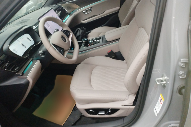 比亚迪 汉 2025款 EV 701KM激光雷达智驾型局部细节19