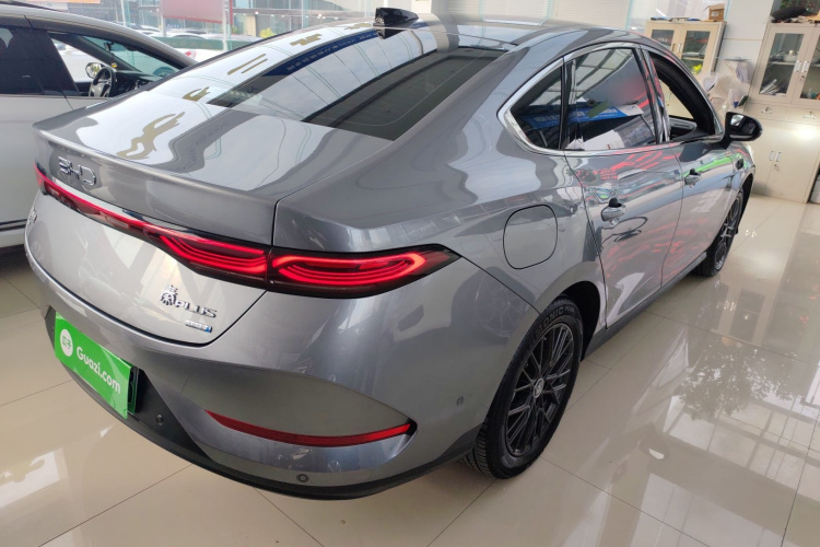 比亚迪 秦PLUS 2025款 EV 智驾版 510KM领先型车身外观7