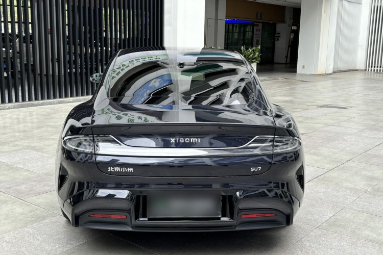 小米汽车 小米SU7 2024款 后驱长续航智驾版车身外观6005