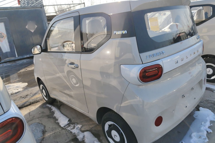 五菱汽车 宏光MINIEV 2024款 第三代 215km 青春版车身外观6003