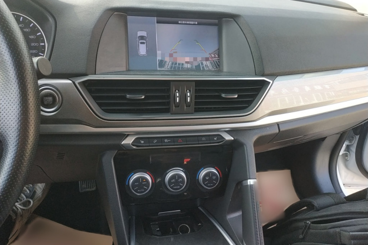 哈弗H6 2019款 运动版 1.5T 自动两驱精英型 国VI局部细节16