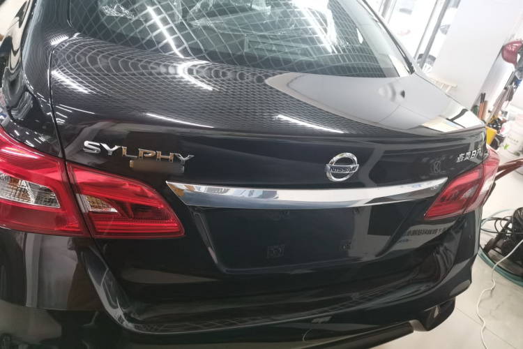 日产 轩逸 2024款 改款三 经典 1.6XE CVT舒适版车身外观6004