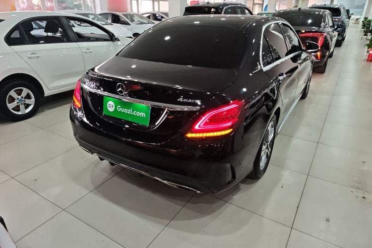 奔驰C级 2019款 C 260 L 运动版车身外观6005