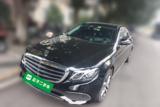 奔驰E级 2019款 E 260 L