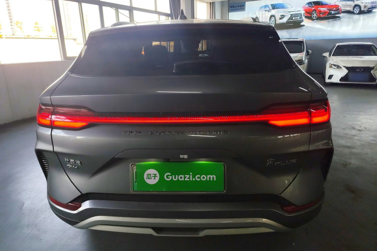 比亚迪 宋PLUS新能源 2023款 冠军版 DM-i 110KM 旗舰型车身外观6004