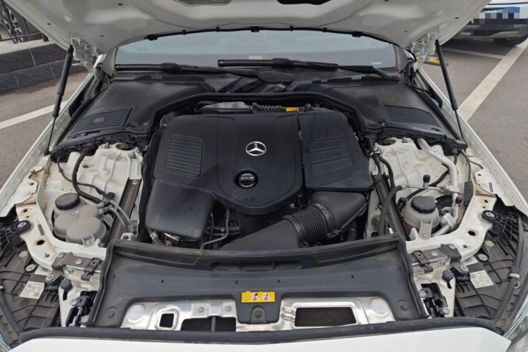 奔驰C级 2024款 C 200 L 运动版局部细节24