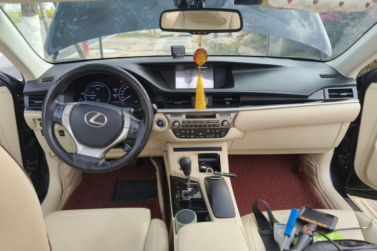 雷克萨斯ES 2013款 300h 精英版中控内饰7002