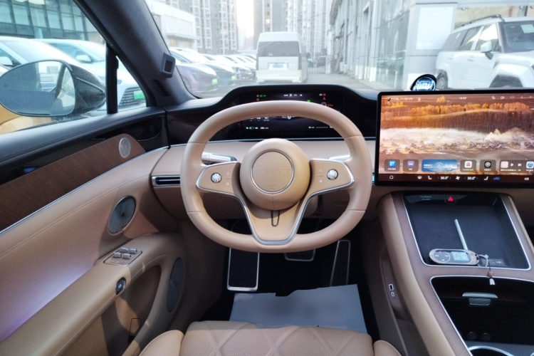 鸿蒙智行 享界S9 2024款 纯电 Ultra 四驱旗舰版中控内饰13