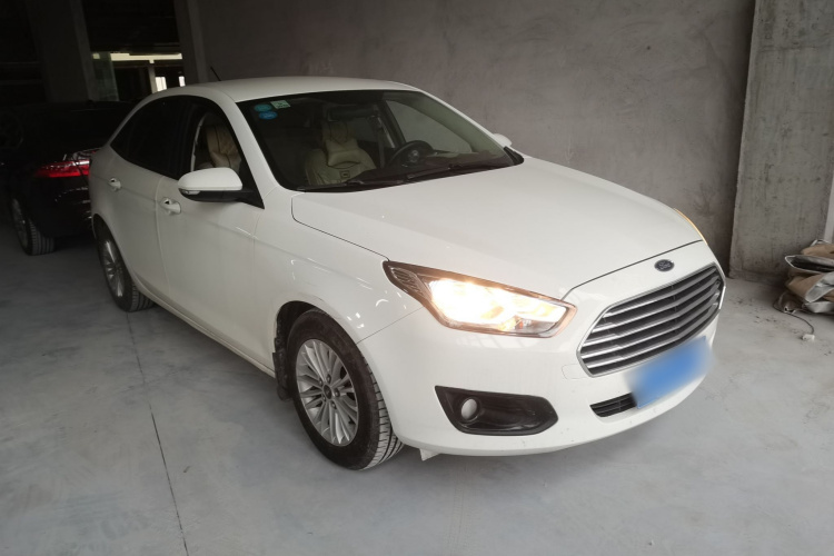 福特 福睿斯 2017款 改款 1.5L 手动舒适型车身外观6002