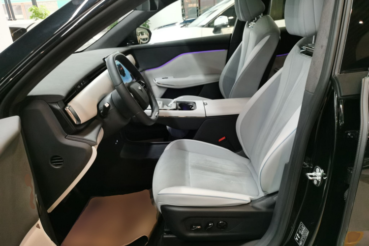 岚图汽车 岚图知音 2024款 长续航超充版中控内饰19