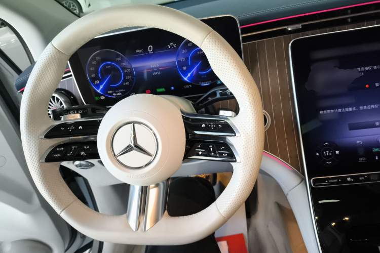 奔驰EQE SUV 2023款 350 4MATIC 先锋版局部细节13