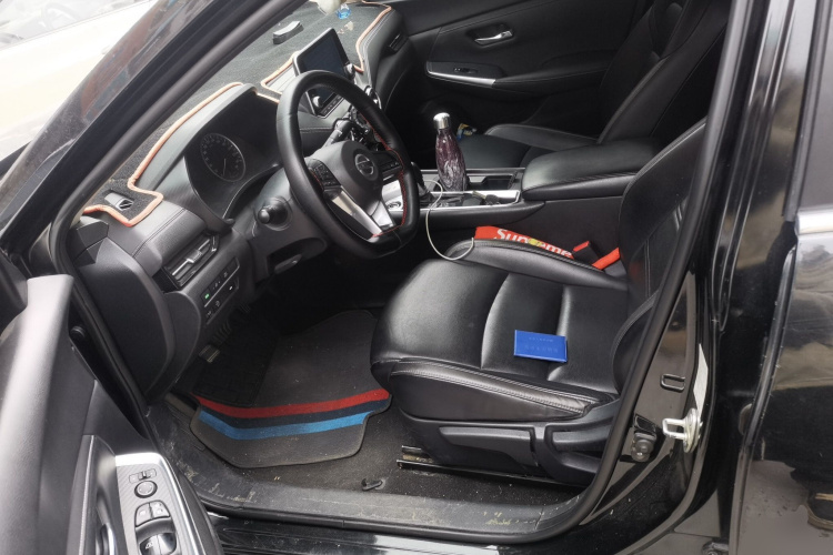 日产 轩逸 2020款 1.6L XL CVT悦享版中控内饰19