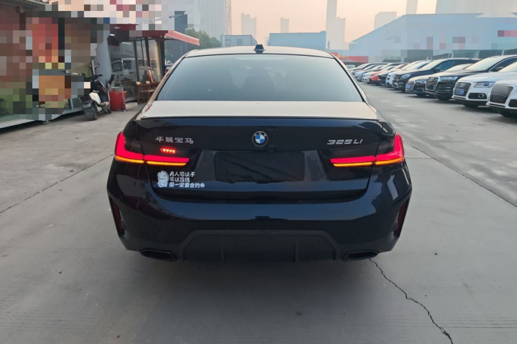 宝马3系 2023款 325Li M运动曜夜套装车身外观6002