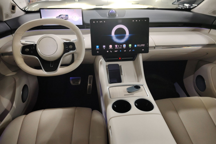 鸿蒙智行 智界R7 2024款 纯电 667km Max中控内饰12