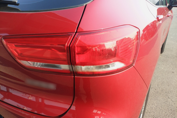 哈弗F5 2019款 国潮版 1.5T i型 国VI车身外观9