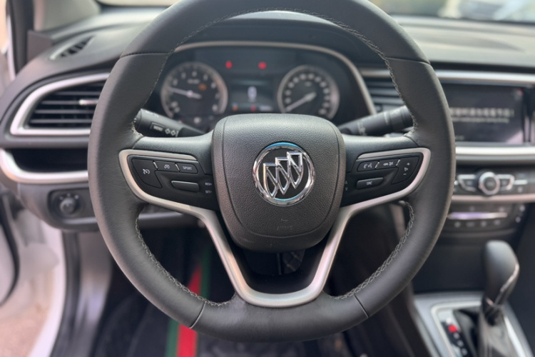 别克 阅朗 2019款 18T 自动互联精英型 国V局部细节13