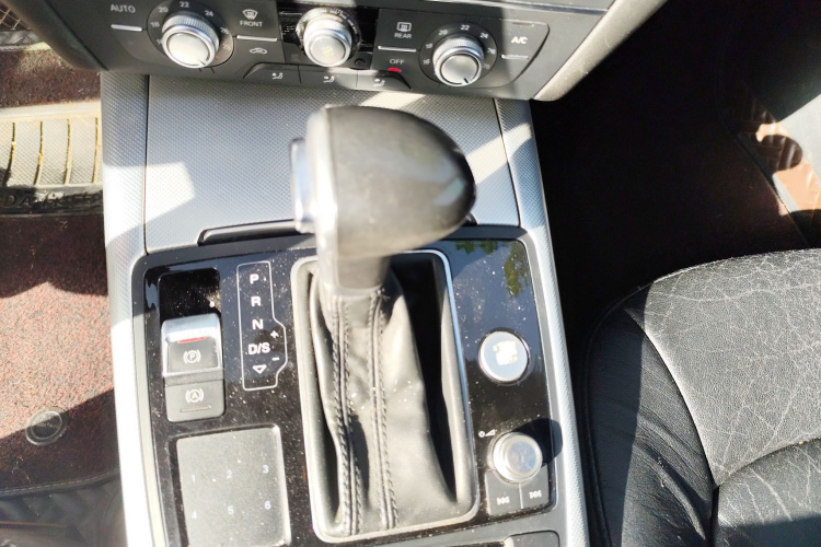 奥迪A6L 2014款 TFSI 标准型局部细节18