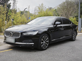 沃尔沃S90新能源 2022款 改款 T8 E驱混动 智逸豪华版