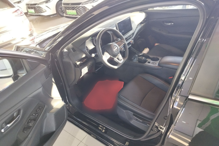 日产 轩逸 2022款 电驱版e-POWER 全电驱Pro中控内饰7003