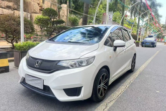 本田 飞度 2016款 1.5L LXS CVT舒适天窗版