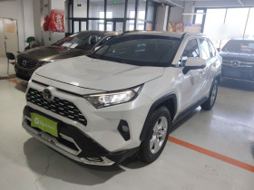 丰田 RAV4荣放 2021款 2.0L CVT两驱都市版