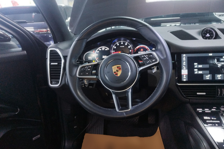保时捷 2019款 Cayenne 3.0T中控内饰13