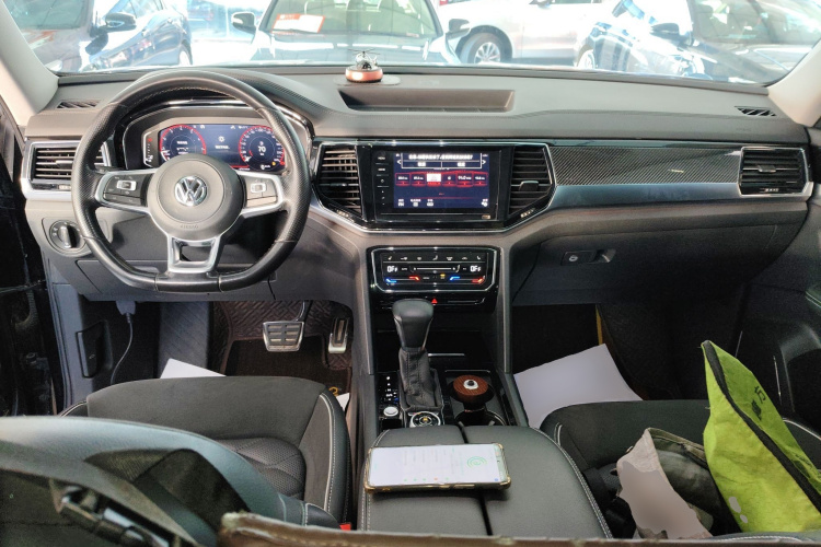大众 途昂X 2020款 380TSI 四驱尊崇豪华版中控内饰7002