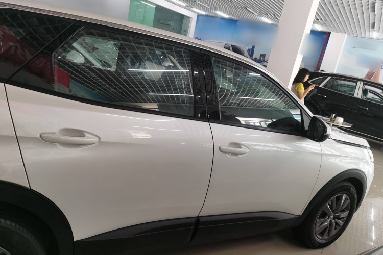 标致4008 2021款 360THP 锋锐版车身外观6002