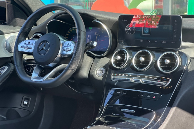 奔驰C级 2021款 C 260 星耀臻藏版中控内饰7003