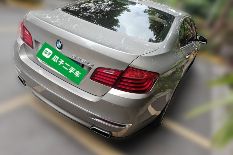 宝马5系 2014款 525Li 豪华设计套装车身外观6005