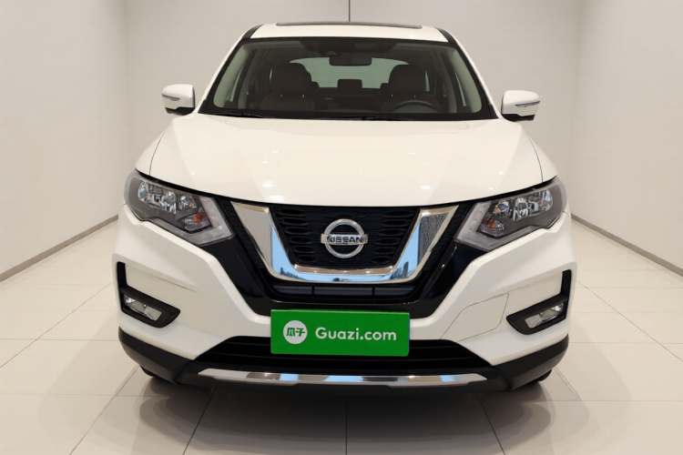 日产 奇骏 2019款 2.0L CVT舒适版 2WD车身外观2