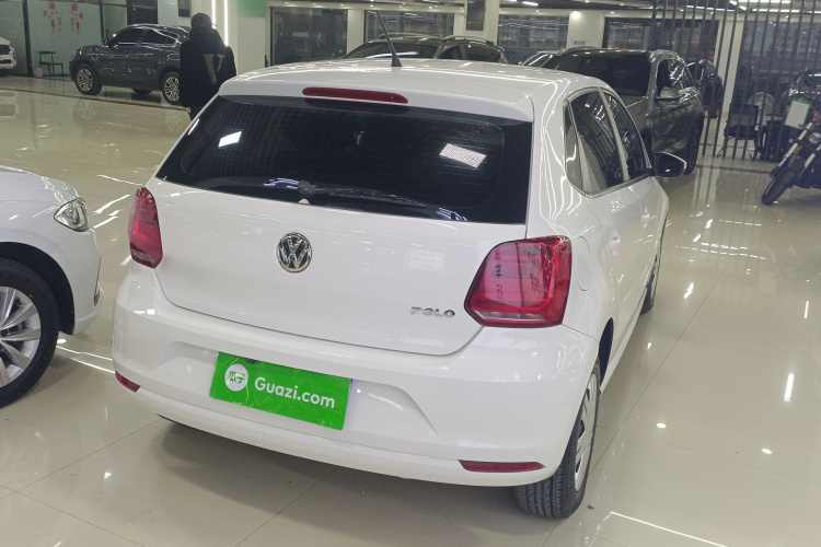 大众 Polo 2016款 1.4L 手动风尚型车身外观7