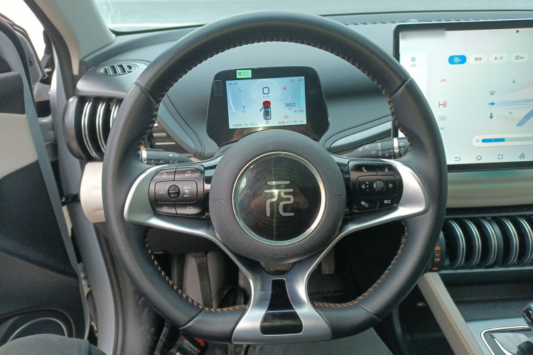 比亚迪 元PLUS 2023款 冠军版 510KM 卓越型局部细节13