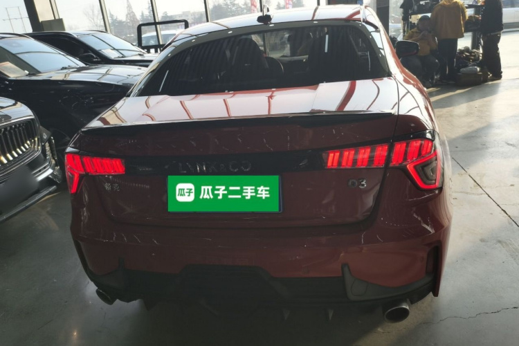 领克03 2020款 2.0TD 自动劲版车身外观6