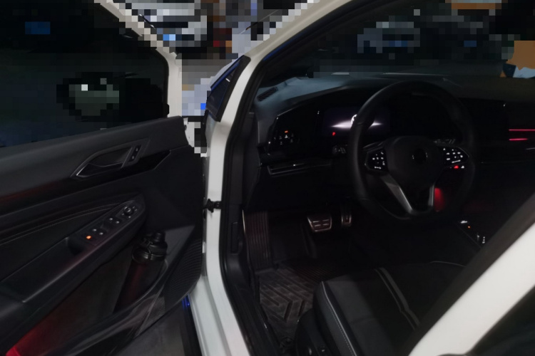 大众 高尔夫 2023款 280TSI DSG R-Line 20周年纪念版中控内饰20
