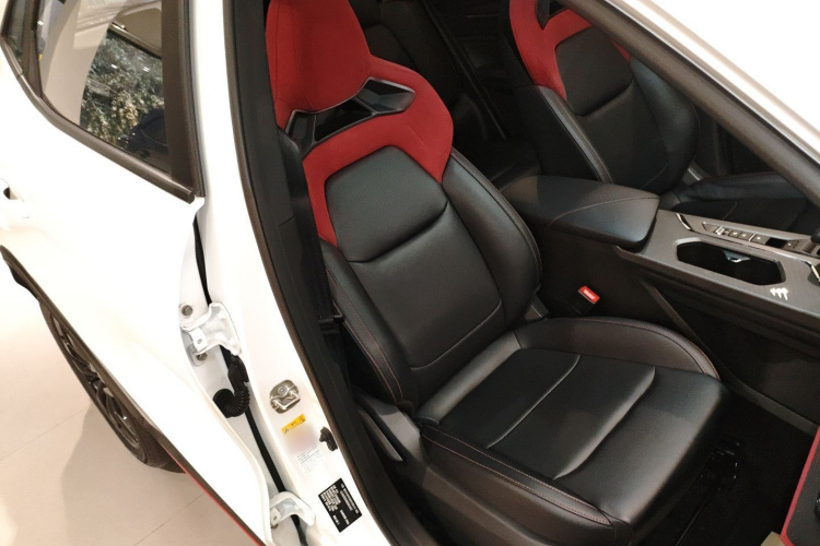 长安X5 PLUS 2024款 1.5T DCT智尊型局部细节41